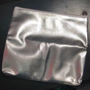 NWOT Chi Silver Travel Bag for Straightener